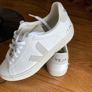 Veja campo leather and suede womens size 40 (9) New Never Worn